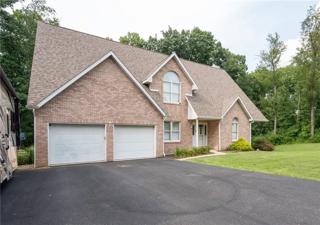 Photo 2 of Single family home for sale at 121 Johnson Rd, Unity  Twp, PA 15601 | MLS# 1773296 | Listing updated on 2026-09-14