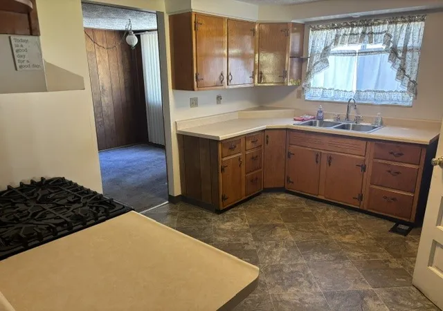 Photo 3 of Single family home for sale at 226 Waterman Rd, Jefferson Hills, PA 15025 | MLS# 1773539 | Listing updated on 2026-09-09