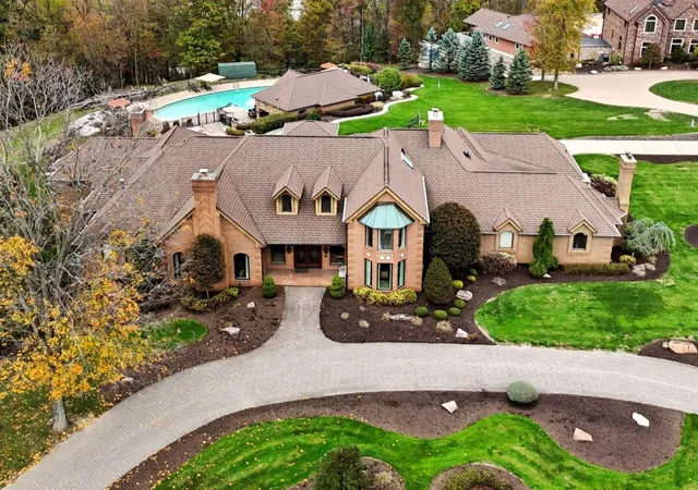 Photo 1 of Single family home for sale at 114 Bella Vista Ct, Murrysville, PA 15668 | MLS# 1773546 | Listing updated on 2026-10-09