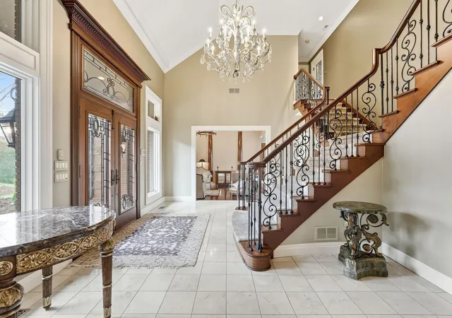 Photo 3 of Single family home for sale at 114 Bella Vista Ct, Murrysville, PA 15668 | MLS# 1773546 | Listing updated on 2026-09-09