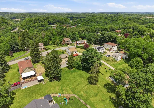 Photo 21 of Single family home for sale at 160 Renfer St, Ross Twp, PA 15237 | MLS# 1773550 | Listing updated on 2026-09-08