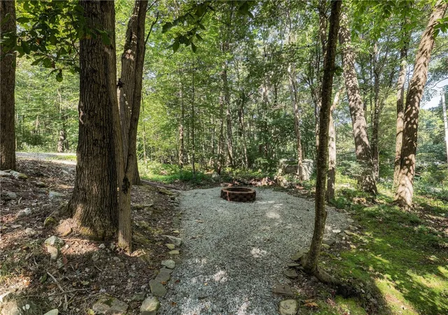 Photo 3 of Single family home for sale at 429 Pocono Dr, Jenner Twp, PA 15531 | MLS# 1772855 | Listing updated on 2026-09-14