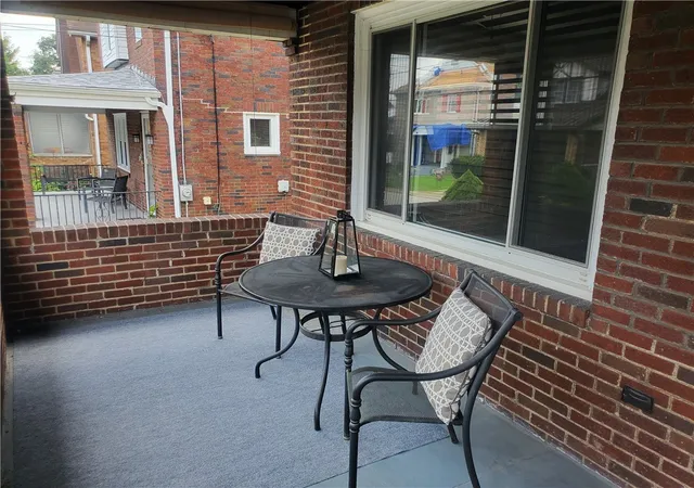 Photo 3 of Sale Pending at 25 Homekort Ave, West View, PA 15229 | MLS# 1773558 | Listing updated on 2026-10-07