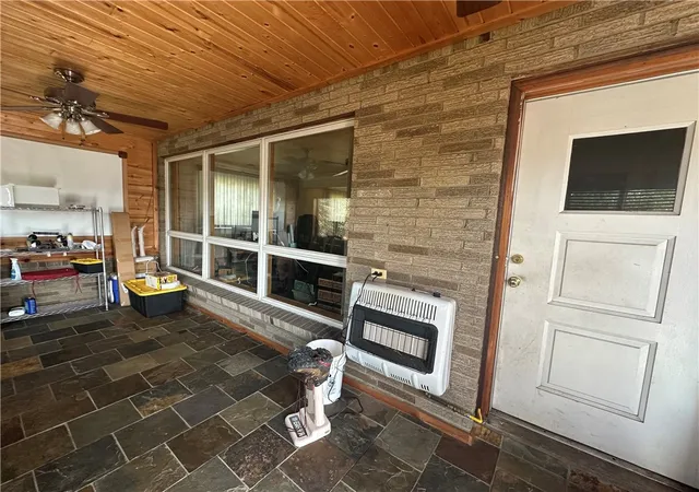 Photo 4 of Single family home for sale at 712 S 2nd Avenue, Elizabeth Twp/boro, PA 15037 | MLS# 1773554 | Listing updated on 2026-09-14