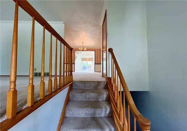 Photo 3 of Single family home for sale at 5 Fairlawn Blvd, Zelienople Boro, PA 16063 | MLS# 1773474 | Listing updated on 2026-09-09