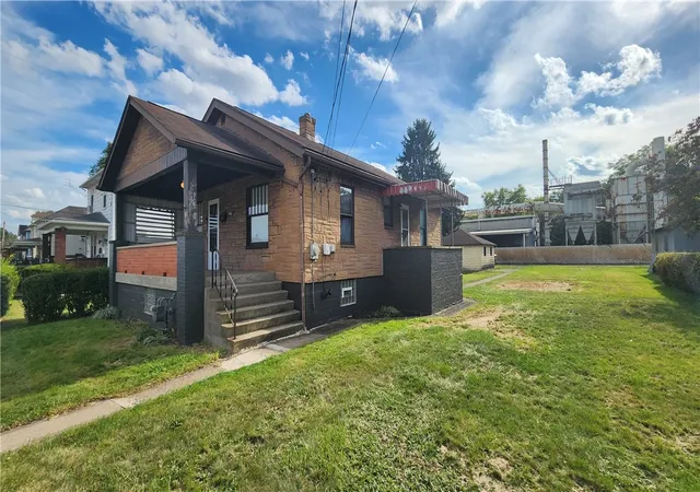 Photo 1 of Single family home for sale at 4611 5th Avenue, Beaver Falls, PA 15010 | MLS# 1773316 | Listing updated on 2026-09-24