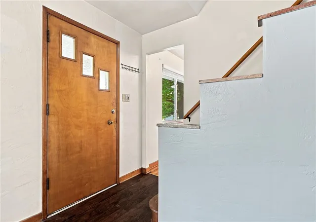 Photo 3 of Single family home for sale at 2467 Woodward Ave, Brookline, PA 15226 | MLS# 1773579 | Listing updated on 2026-09-09