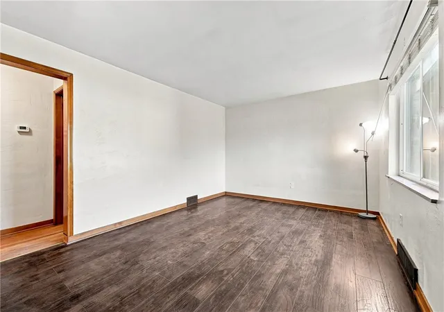 Photo 4 of Single family home for sale at 2467 Woodward Ave, Brookline, PA 15226 | MLS# 1773579 | Listing updated on 2026-09-09