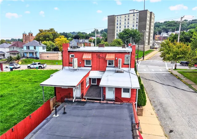 Photo 3 of Multi family home for sale at 501 Glenwood Ave, Ambridge, PA 15003 | MLS# 1773587 | Listing updated on 2026-09-09