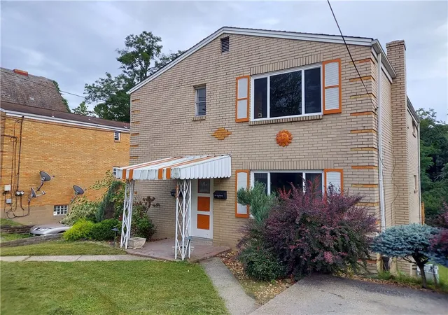 Photo 1 of Multi family home for sale at 1851 Crafton Blvd, Crafton Heights, PA 15205 | MLS# 1773255 | Listing updated on 2026-09-09