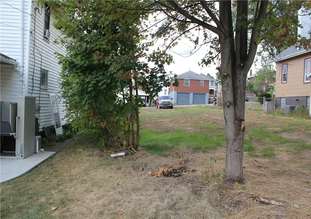 Photo 3 of Land for sale at 165 E Katherine Ave, City Of Washington, PA 15301 | MLS# 1773584 | Listing updated on 2026-09-09