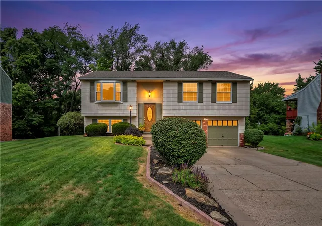 Photo 1 of Single family home for sale at 121 Pinehurst Dr, Freedom, PA 15042 | MLS# 1773565 | Listing updated on 2026-09-21
