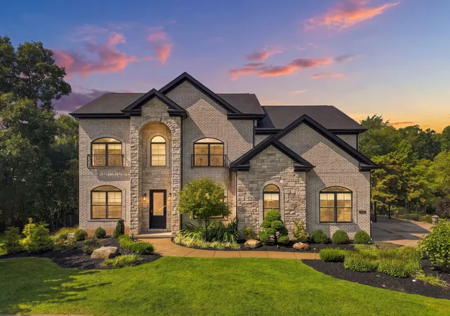 Photo 1 of Single family home for sale at 1044 Diane Ln, Indiana Twp, PA 15024 | MLS# 1773624 | Listing updated on 2026-10-03