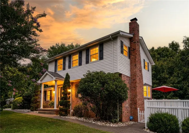 Photo 2 of Single family home for sale at 101 Emery Rd, Centerville, PA 15333 | MLS# 1773386 | Listing updated on 2026-09-28