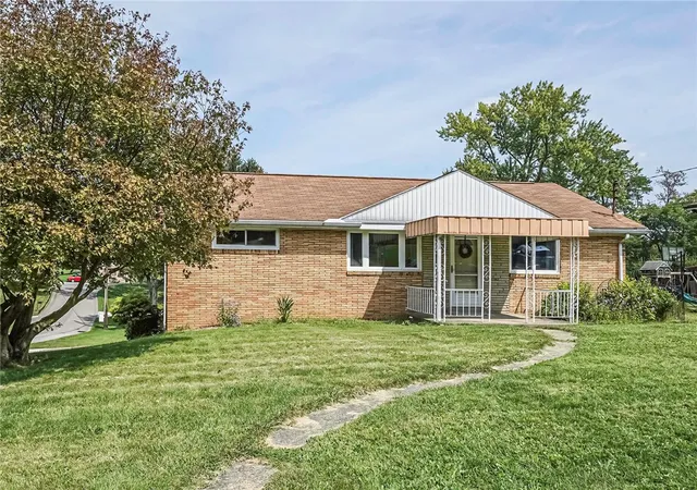 Photo 1 of Single family home for sale at 113 Philomena Dr, Moon/crescent Twp, PA 15108 | MLS# 1773542 | Listing updated on 2026-09-12
