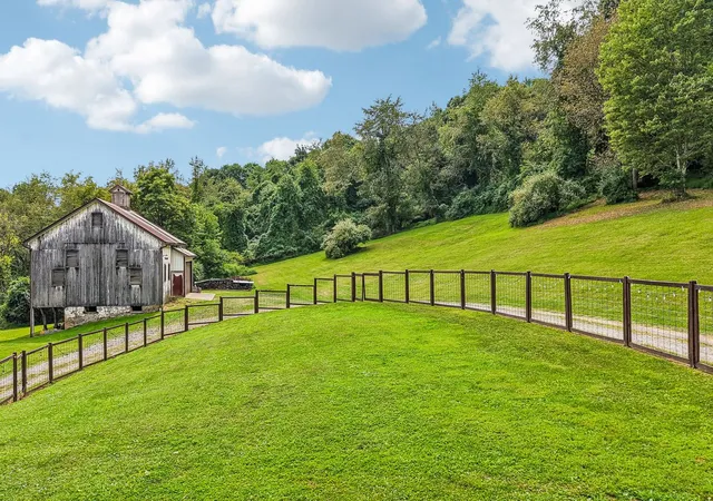 Photo 2 of Single family home for sale at 830 Markman Park Rd, Marshall, PA 15005 | MLS# 1773626 | Listing updated on 2026-09-12