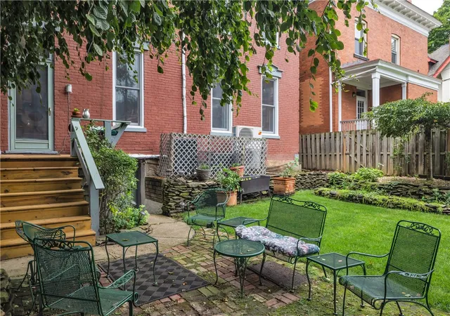 Photo 4 of House for sale at 6016 Walnut St, Shadyside, PA 15206 | MLS# 1773605 | Listing updated on 2026-09-10