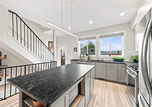 Photo 3 of Single family home for sale at 3214 Dobson Str, Polish Hill, PA 15219 | MLS# 1773324 | Listing updated on 2026-09-12