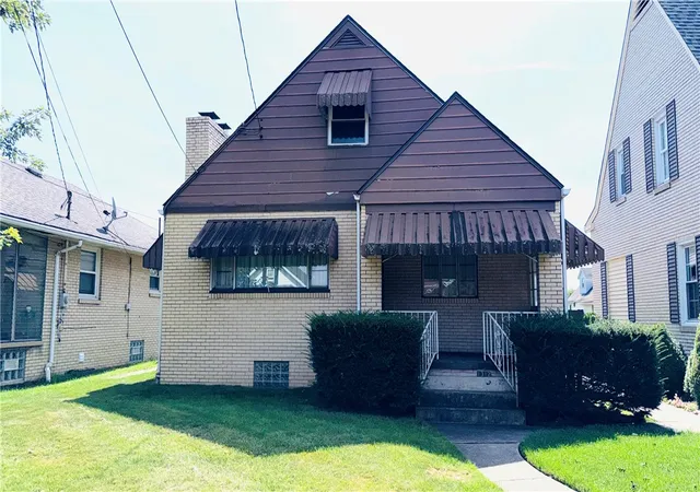 Single family home for sale at 1312 11th Avenue, Harrison Twp, PA 15065 | MLS# 1773437
