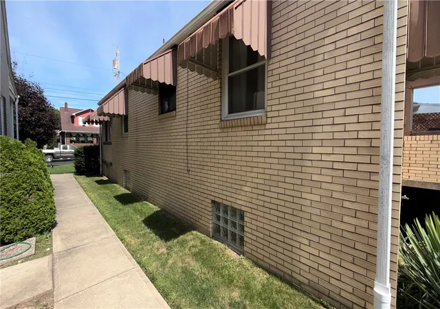 Photo 3 of Single family home for sale at 1312 11th Avenue, Harrison Twp, PA 15065 | MLS# 1773437 | Listing updated on 2026-09-11