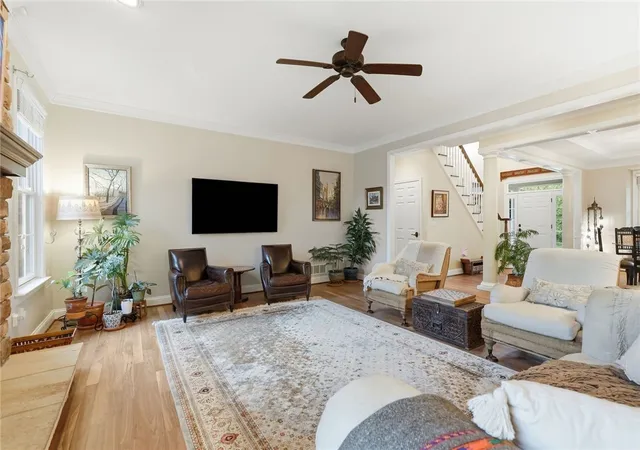 Photo 4 of Single family home for sale at 1412 Scarlett Ridge Dr, Franklin Park, PA 15237 | MLS# 1773406 | Listing updated on 2026-09-12