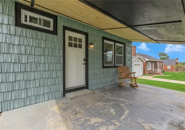 Photo 1 of Single family home for sale at 1022 Summit Ave, Monaca, PA 15061 | MLS# 1773502 | Listing updated on 2026-09-15