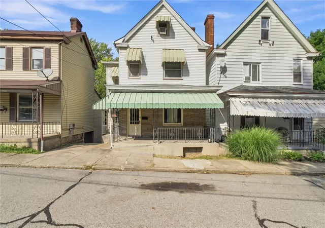 Single family home for sale at 4 Verena St, Mt Oliver, PA 15210 | MLS# 1773658