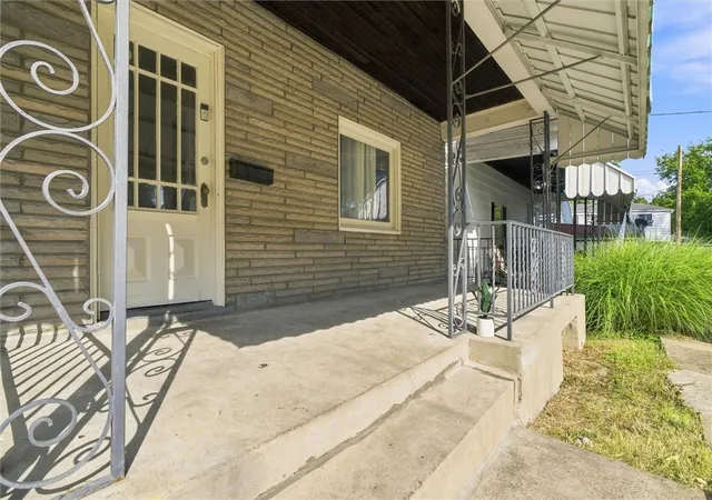 Photo 2 of Single family home for sale at 4 Verena St, Mt Oliver, PA 15210 | MLS# 1773658 | Listing updated on 2026-09-09