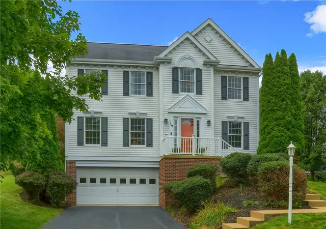 Single family home for sale at 119 Cherrydale Ct, Ohio Twp, PA 15237 | MLS# 1773315