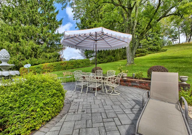 Photo 4 of Single family home for sale at 313 Patterson Ln, Belle Vernon, PA 15012 | MLS# 1773682 | Listing updated on 2026-10-03