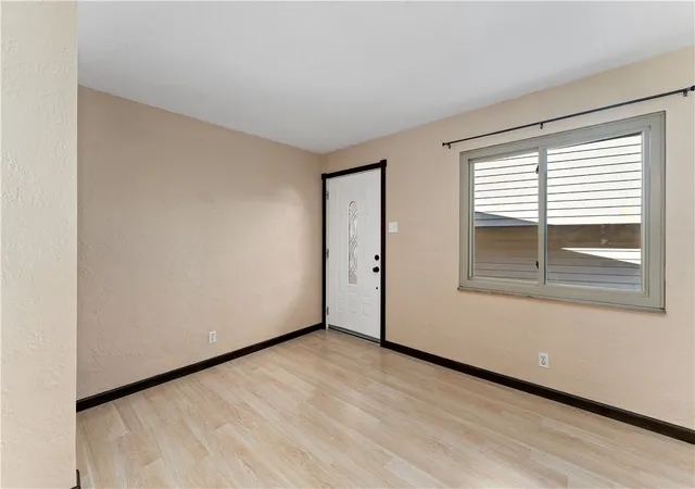 Photo 3 of Sale Pending at 200 Elfinwild Rd, Shaler, PA 15101 | MLS# 1773655 | Listing updated on 2026-09-21