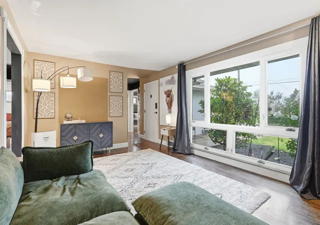 Photo 3 of Single family home for sale at 409 Aleta St, Shaler, PA 15215 | MLS# 1773737 | Listing updated on 2026-10-10