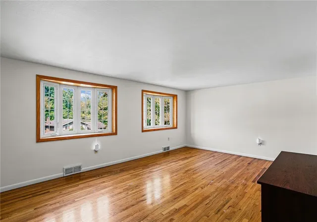 Photo 4 of Single family home for sale at 1150 Colgate Dr, Monroeville, PA 15146 | MLS# 1773741 | Listing updated on 2026-09-13