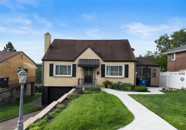 Single family home for sale at 932 Agnew Rd, Baldwin Boro, PA 15227 | MLS# 1773738