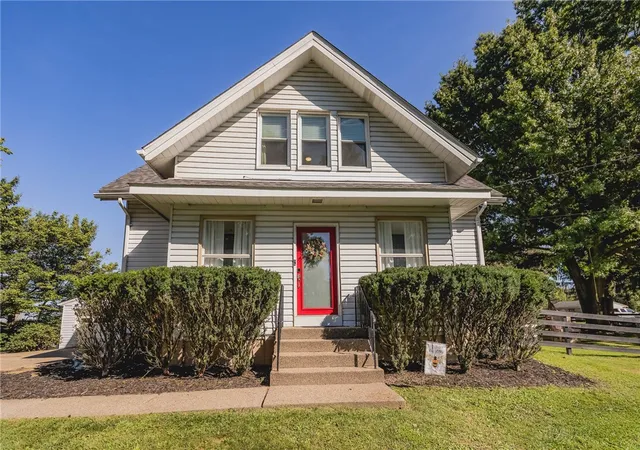 Photo 2 of Single family home for sale at 310 Almar Dr, Mc Candless, PA 15237 | MLS# 1773716 | Listing updated on 2026-09-12