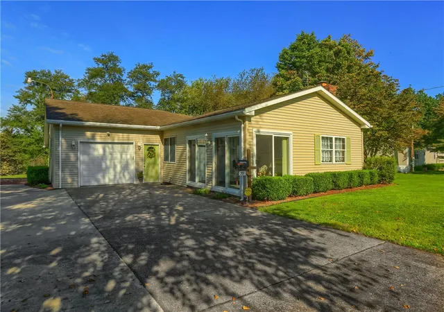 Photo 3 of Sale Pending at 207 Charlemont Ave, Taylor Twp, PA 16160 | MLS# 1773731 | Listing updated on 2026-10-01
