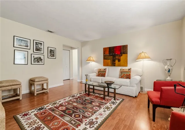 Photo 3 of House for sale at 1349 Beechwood Blvd, Squirrel Hill, PA 15217 | MLS# 1773698 | Listing updated on 2026-09-09