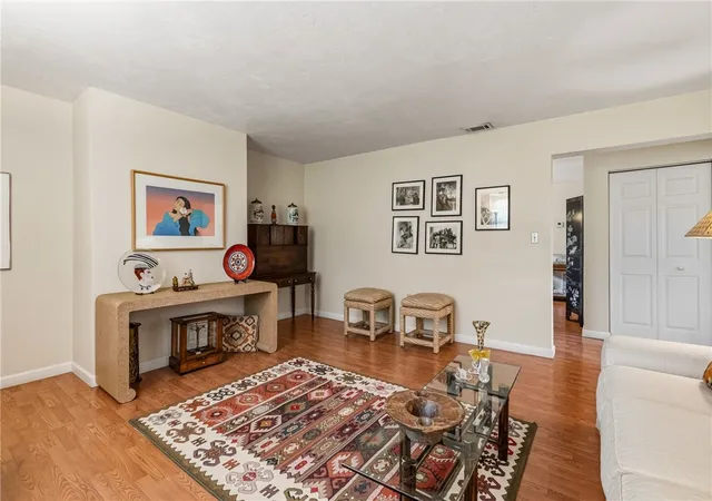 Photo 4 of House for sale at 1349 Beechwood Blvd, Squirrel Hill, PA 15217 | MLS# 1773698 | Listing updated on 2026-09-09