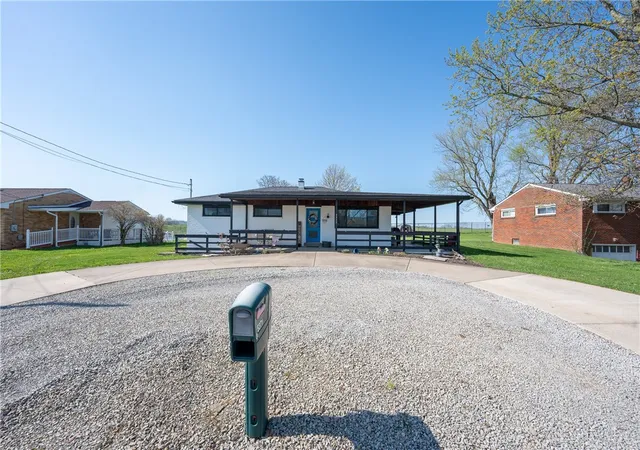 Photo 3 of Sale Pending at 5371 Pleasant Unity Rd, Unity  Twp, PA 15650 | MLS# 1773423 | Listing updated on 2026-09-14