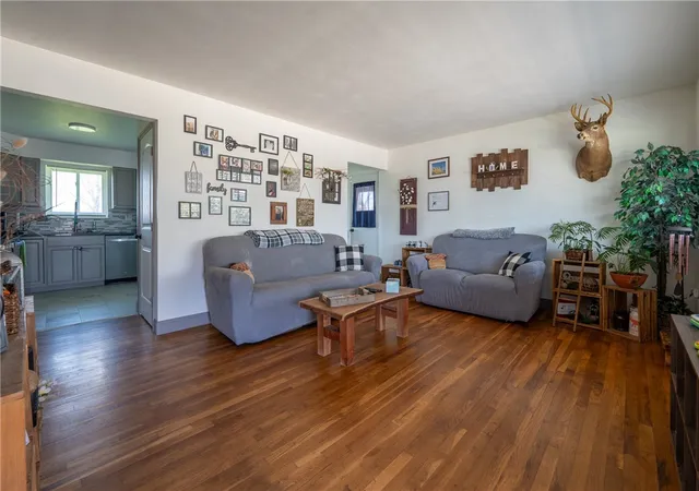 Photo 4 of Sale Pending at 5371 Pleasant Unity Rd, Unity Twp, PA 15650 | MLS# 1773423 | Listing updated on 2026-09-14
