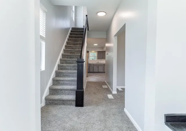 Photo 3 of Single family home for sale at 863 Walnut St, Rochester Twp, PA 15074 | MLS# 1773385 | Listing updated on 2026-09-12