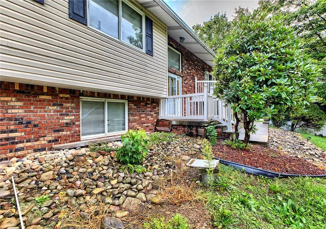 Photo 1 of Single family home for sale at 276 Coal Run Rd, Conemaugh/young Twps   Ind, PA 15725 | MLS# 1773770 | Listing updated on 2026-09-14