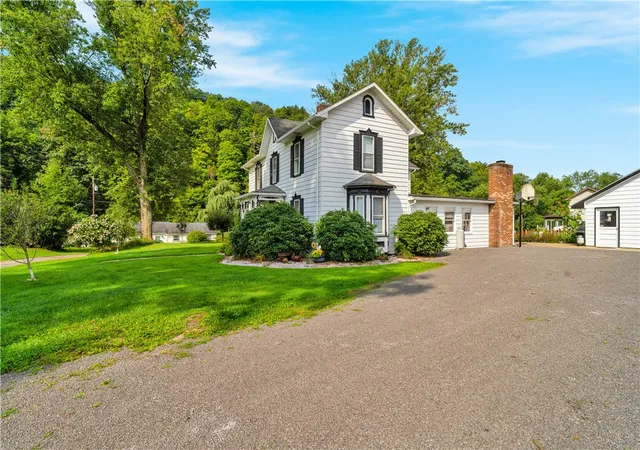 Photo 4 of Single family home for sale at 131 Ole Ml Dr, South Bend Twp, PA 15774 | MLS# 1773487 | Listing updated on 2026-09-25