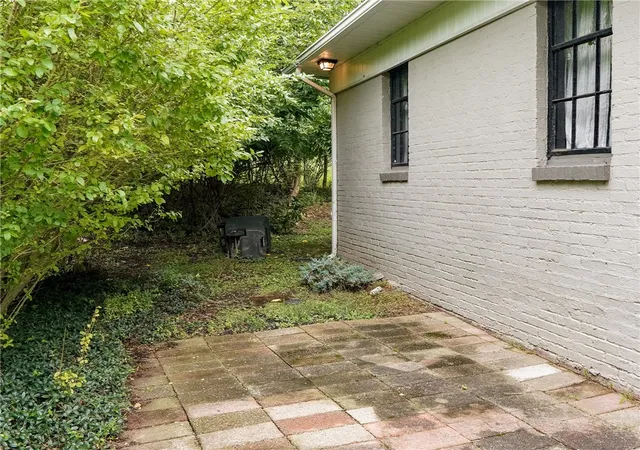 Photo 4 of Single family home for sale at 3855 Mount Royal Blvd, Hampton, PA 15101 | MLS# 1773630 | Listing updated on 2026-09-12