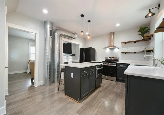 Photo 3 of Single family home for sale at 407 Ruxton, Mt Washington, PA 15211 | MLS# 1773782 | Listing updated on 2026-10-08