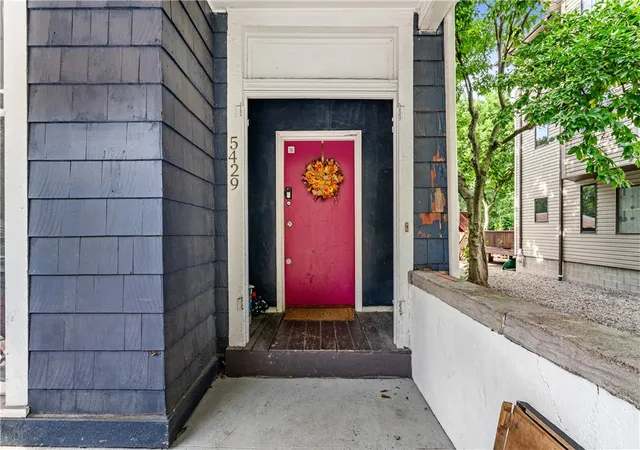 Photo 3 of Single family home for sale at 5429 Potter St, Shadyside, PA 15232 | MLS# 1773314 | Listing updated on 2026-10-02