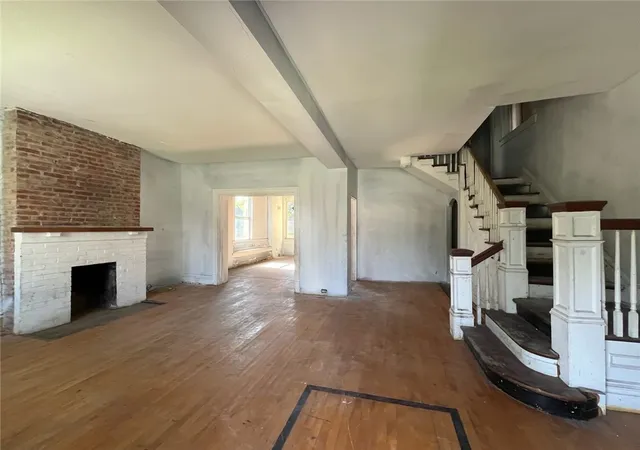 Photo 3 of Single family home for sale at 6812 Mcpherson Blvd, E Pittsburgh, PA 15208 | MLS# 1773792 | Listing updated on 2026-09-11