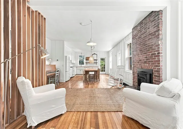 Photo 2 of Single family home for sale at 122 Lincoln Ave, Edgewood, PA 15218 | MLS# 1773589 | Listing updated on 2026-09-19
