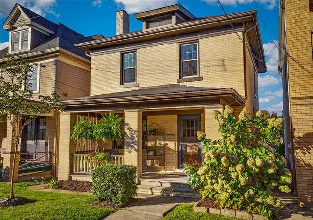 Photo 2 of Single family home for sale at 1257 Wisconsin Ave, Dormont, PA 15216 | MLS# 1773683 | Listing updated on 2026-09-20