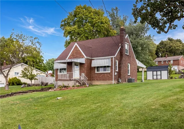 Photo 2 of Single family home for sale at 223 Crescent Dr, Hempfield Twp, PA 15601 | MLS# 1773632 | Listing updated on 2026-09-12